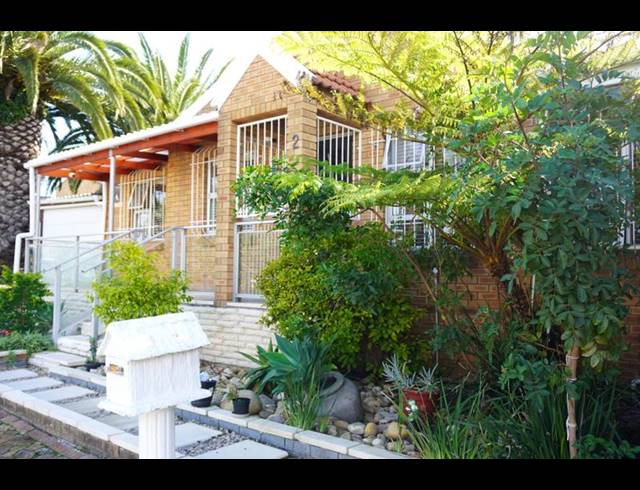 3 BEDROOM HOUSE FOR SALE IN PROTEA HEIGHTS